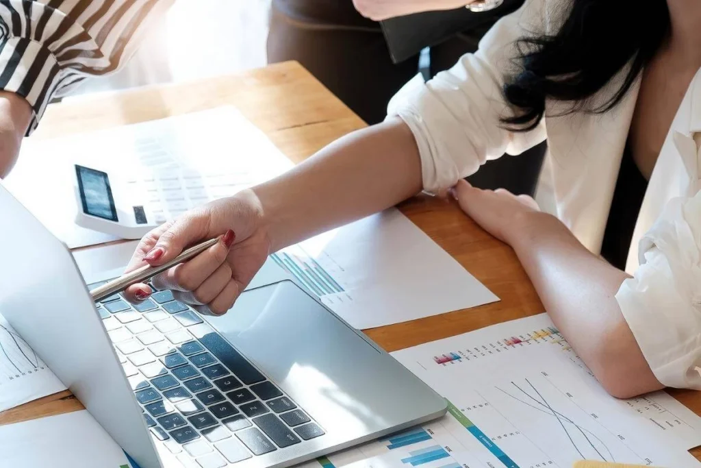 How US Businesses Can Scale Faster With Outsourced Accounting Teams